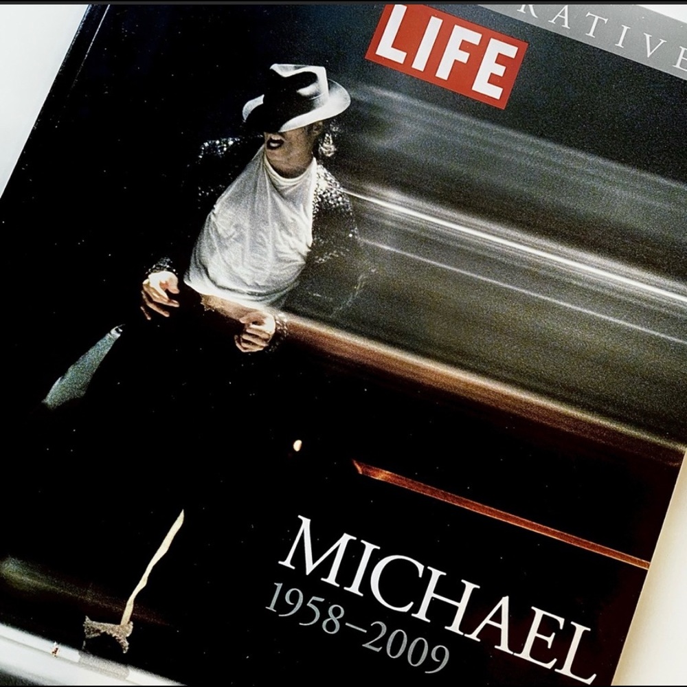 Collectors Michael Jackson LIFE BOOK - Picture 4 of 5